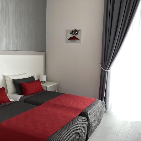 Chiaia Guest House Nápoly Kültér fotó